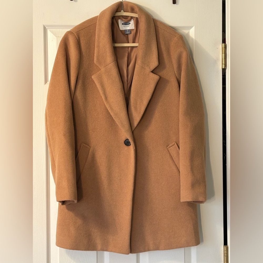 Old Navy Wool Blend Camel Coat
Size S EUC